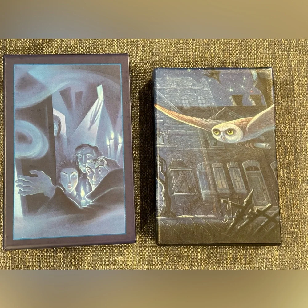 Harry Potter Order of the Phoenix Hardcover Deluxe Edition w/ Slipcover Box - Picture 6 of 13